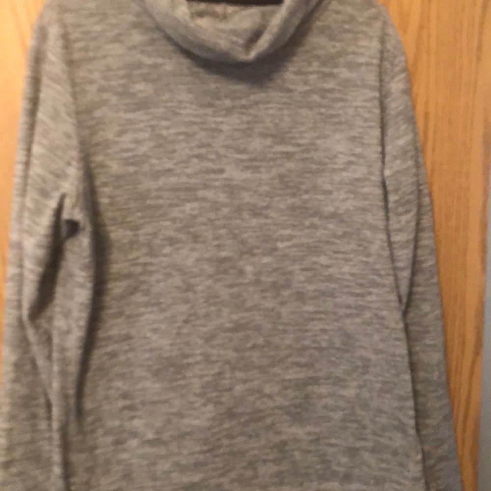 Preowned Tek  Gear top sporty XL